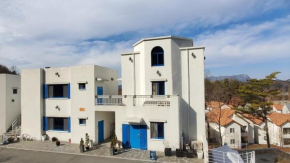 Damyang Santorini Pension 5dong